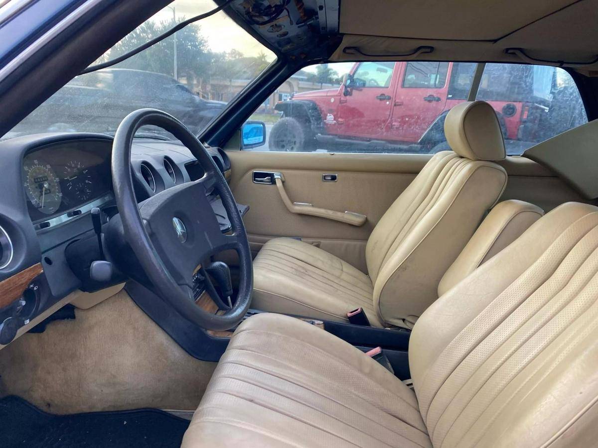 Mercedes-benz-benz-300-diesel-1984-blue-6