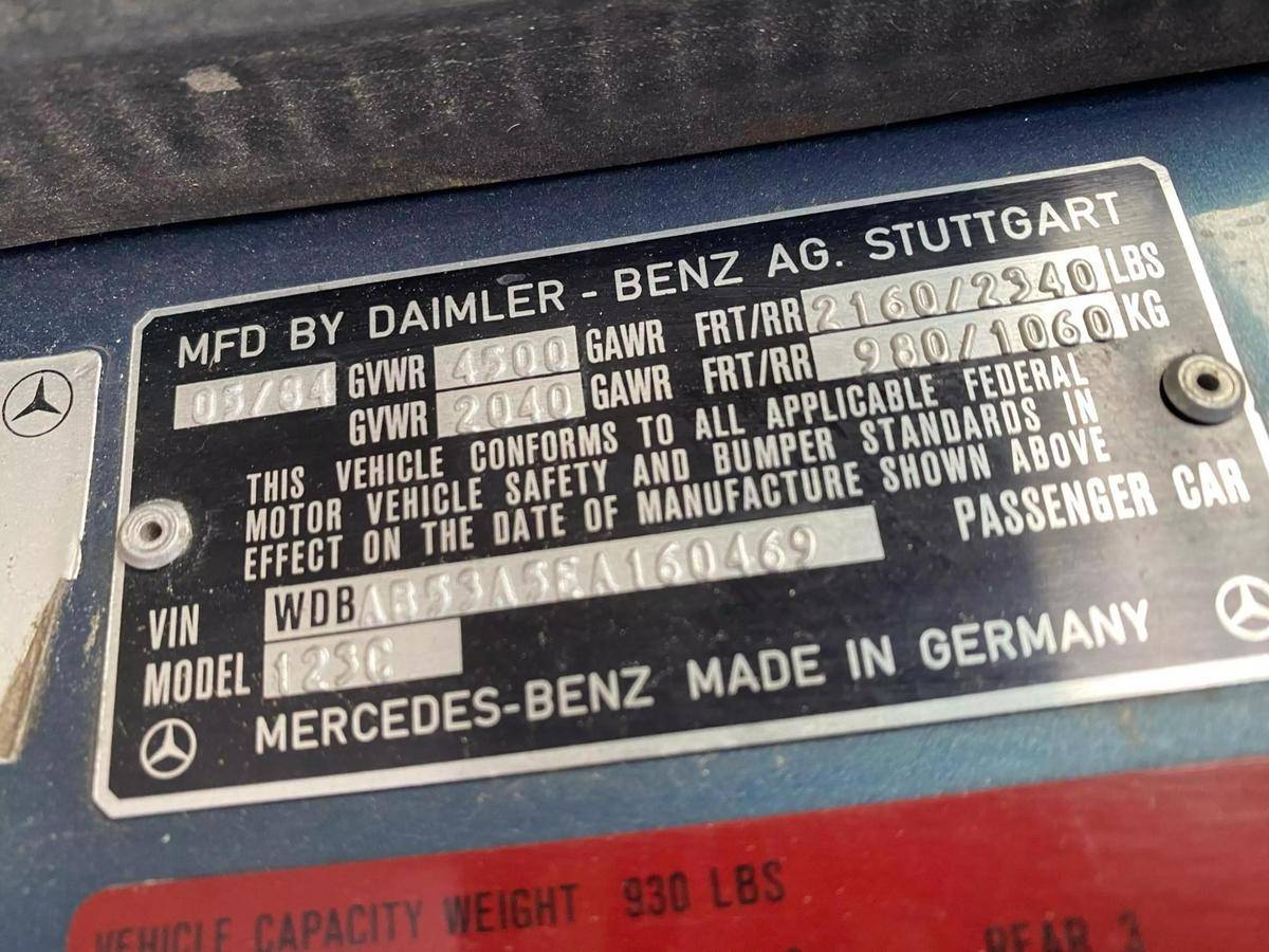 Mercedes-benz-benz-300-diesel-1984-blue-8