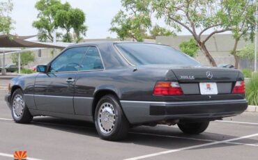 Mercedes-benz-benz-300-series-2dr-cou-1989-1