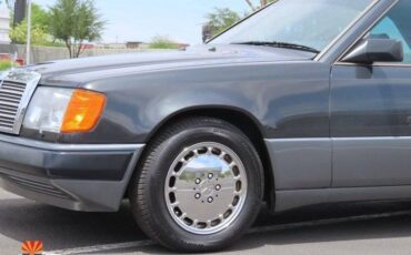 Mercedes-benz-benz-300-series-2dr-cou-1989-9