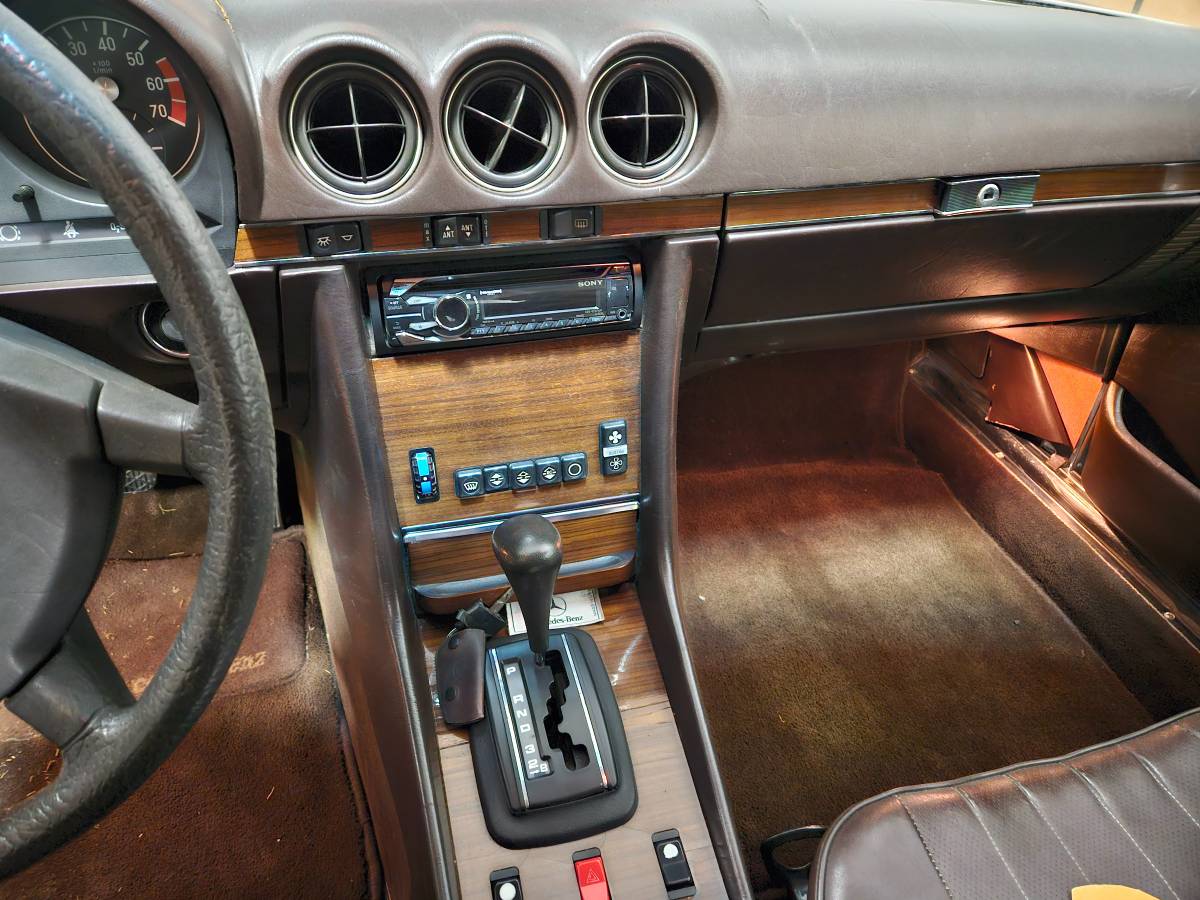 Mercedes-benz-benz-380-380sl-1983-brown-13