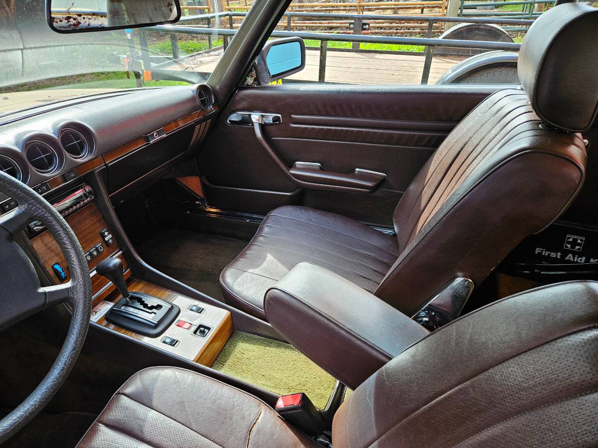 Mercedes-benz-benz-380-380sl-1983-brown-9