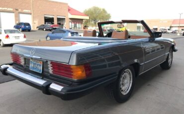Mercedes-benz-benz-450sl-1978-silver-4