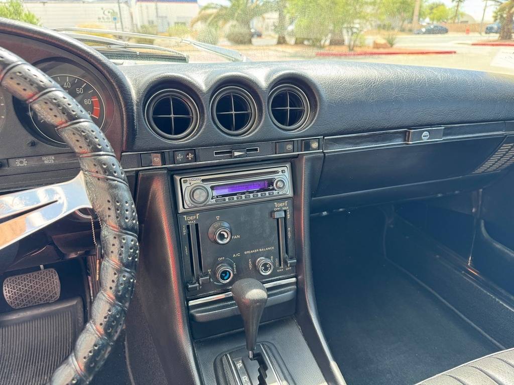 Mercedes-benz-benz-450slc-1976-silver-14