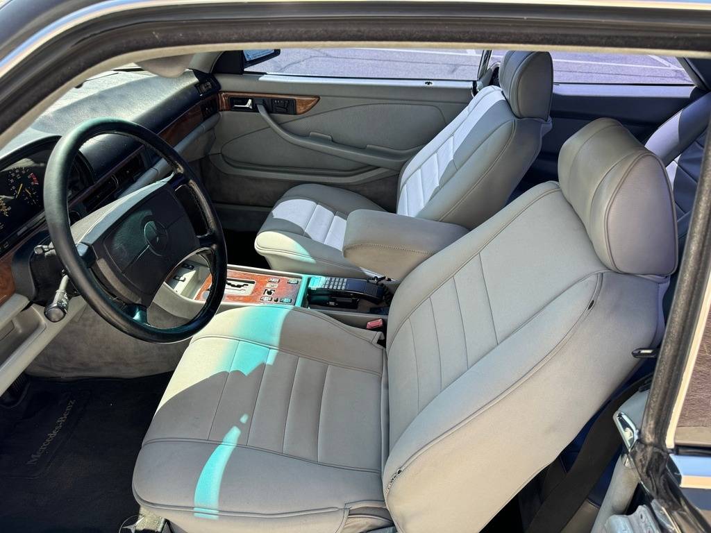 Mercedes-benz-benz-560-class-1987-black-11