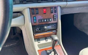 Mercedes-benz-benz-560-class-1987-black-14