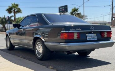 Mercedes-benz-benz-560-class-1987-black-6