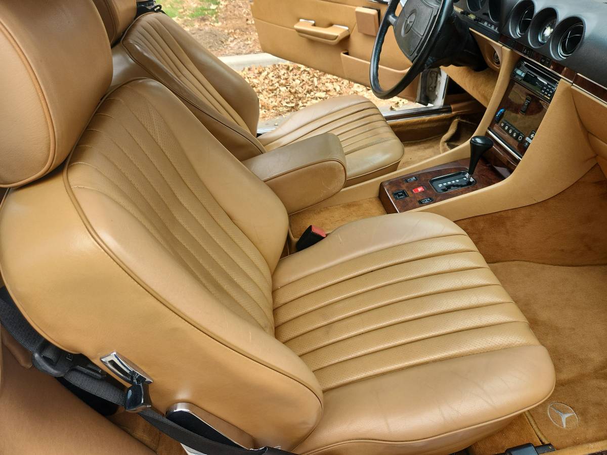Mercedes-benz-benz-560-sl-1988-white-18