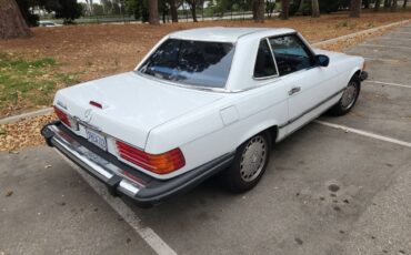Mercedes-benz-benz-560-sl-1988-white-6