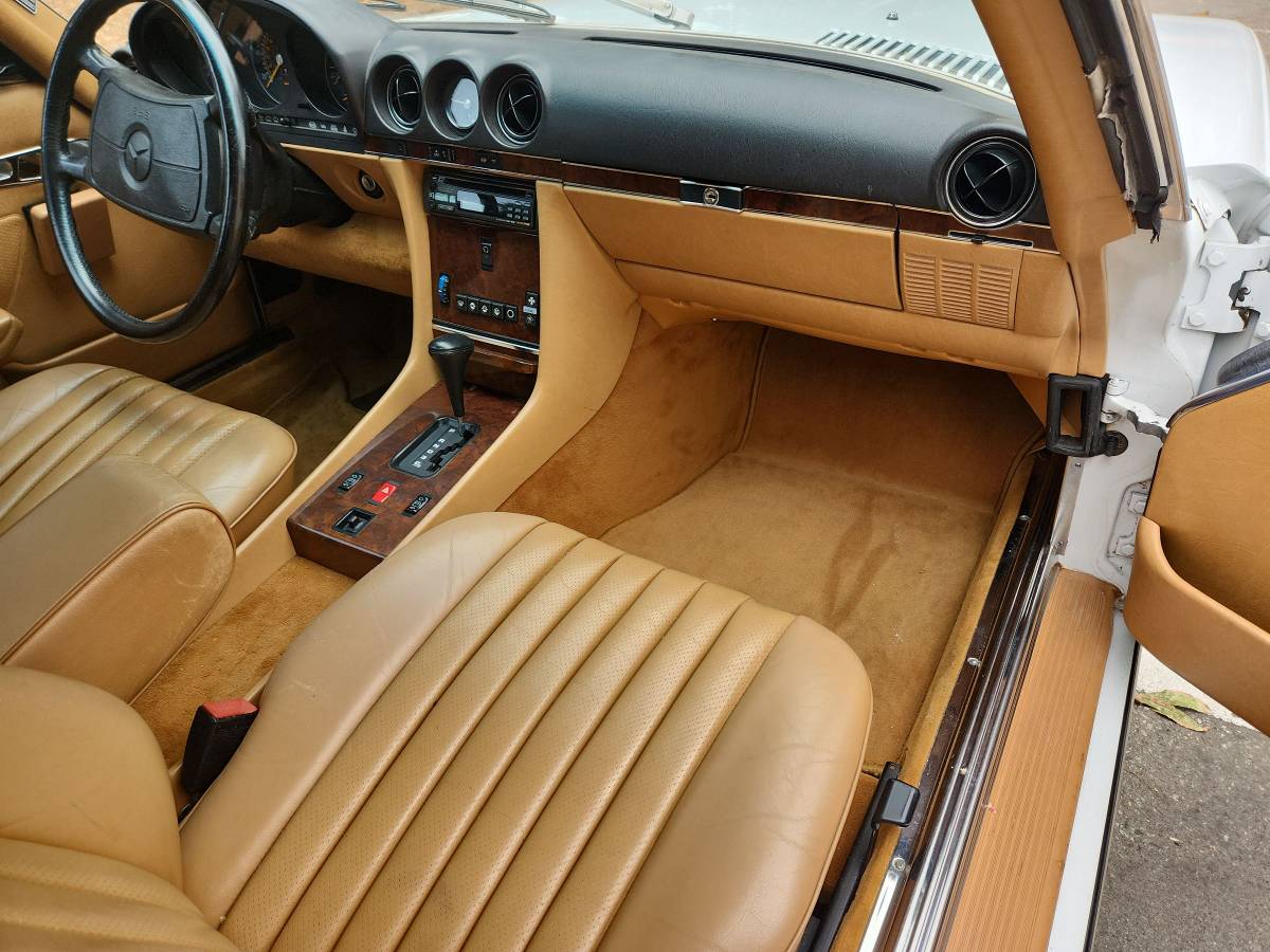 Mercedes-benz-benz-560-sl-1988-white-8