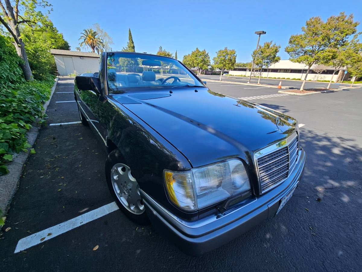 Mercedes-benz-benz-e-class-1994-4