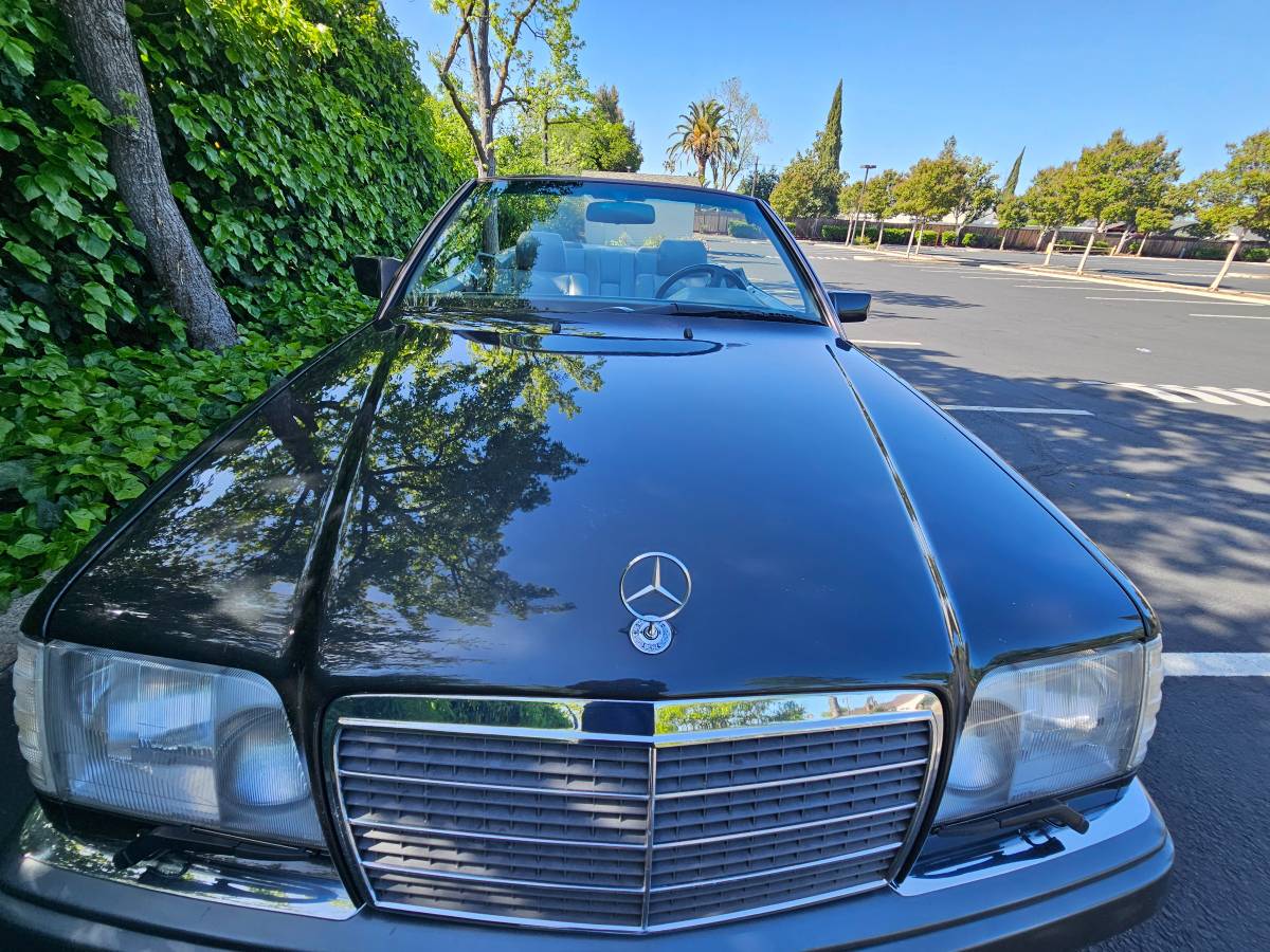 Mercedes-benz-benz-e-class-1994-6