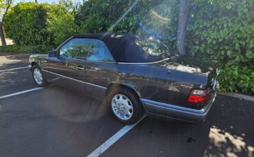 Mercedes-benz-benz-e-class-1994-7