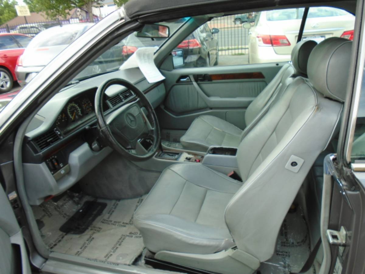 Mercedes-benz-benz-e-class-1995-grey-18
