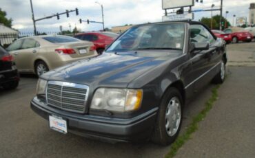Mercedes-benz-benz-e-class-1995-grey-9