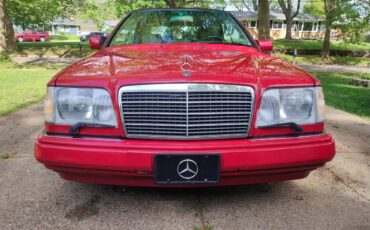 Mercedes-benz-benz-e-class-1995-red-6