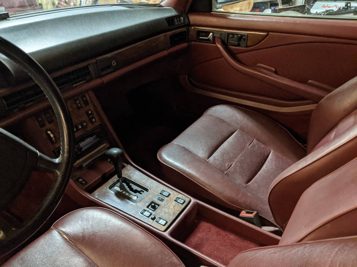 Mercedes-benz-benz-s-class-1986-red-6