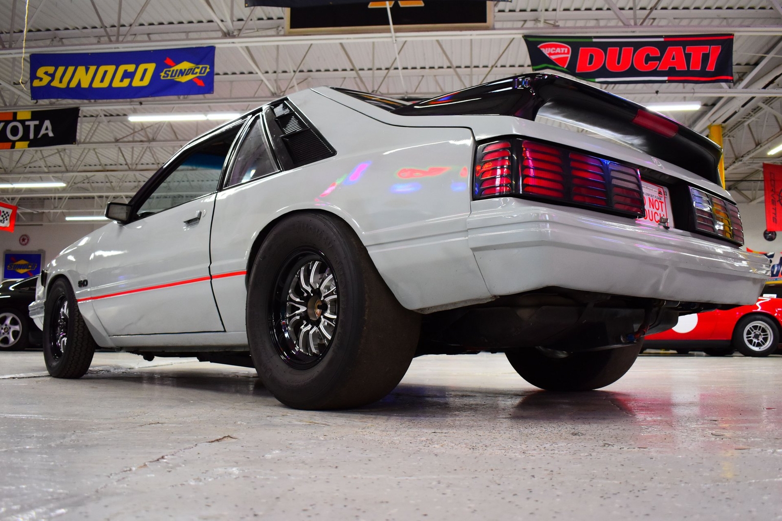 Mercury-Capri-1981-18