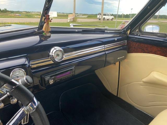 Mercury-Convertible-1949-blue-10