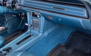 Mercury-Cougar-1967-Coupe-7