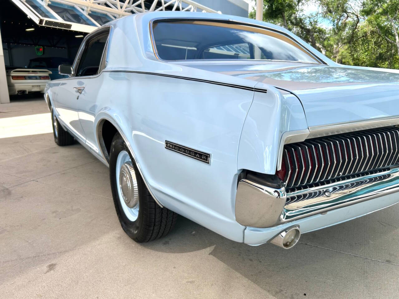 Mercury-Cougar-1967-Hatchback-15