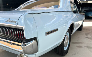 Mercury-Cougar-1967-Hatchback-16