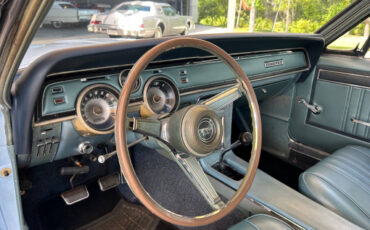 Mercury-Cougar-1967-Hatchback-23