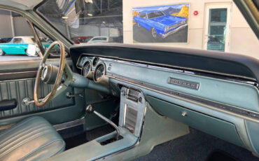 Mercury-Cougar-1967-Hatchback-29