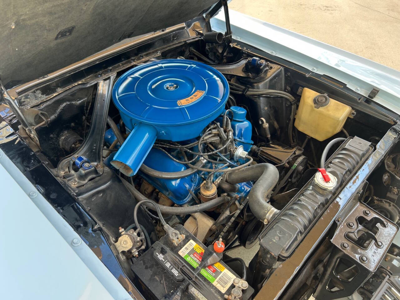 Mercury-Cougar-1967-Hatchback-35