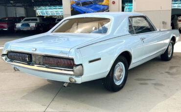 Mercury-Cougar-1967-Hatchback-4