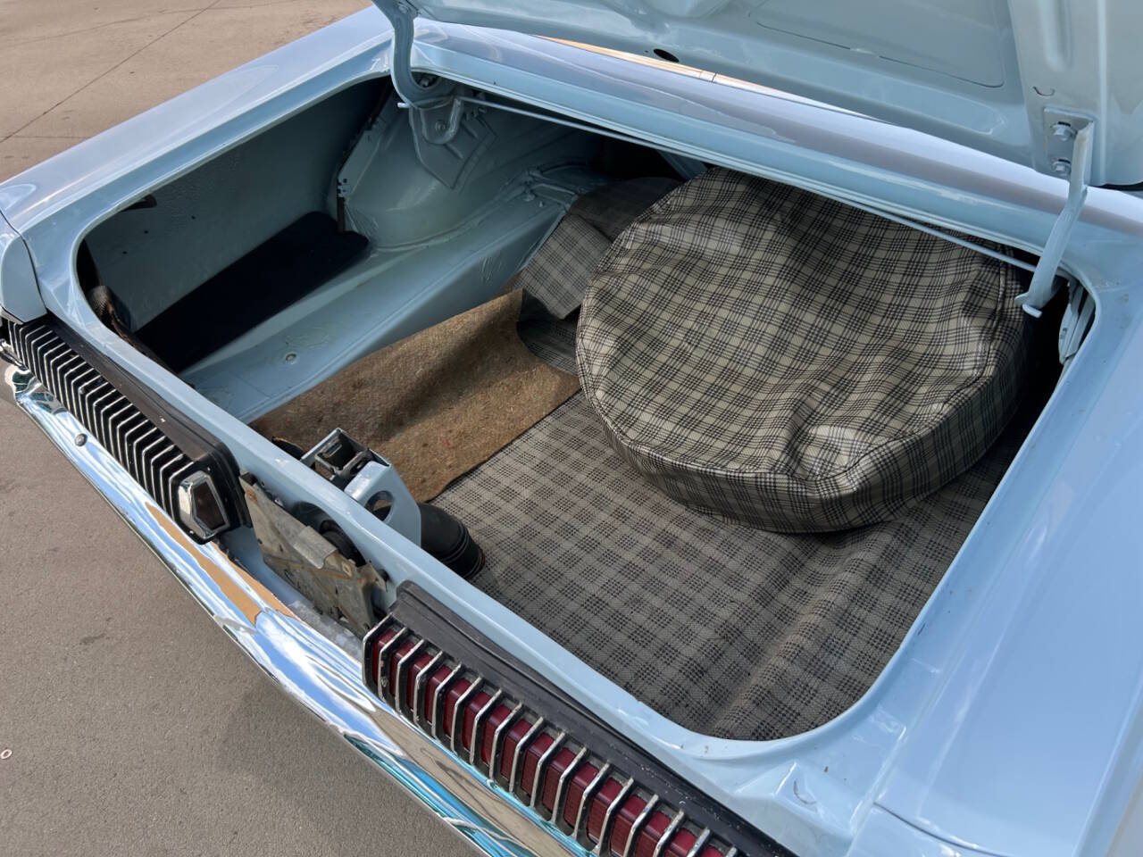 Mercury-Cougar-1967-Hatchback-6