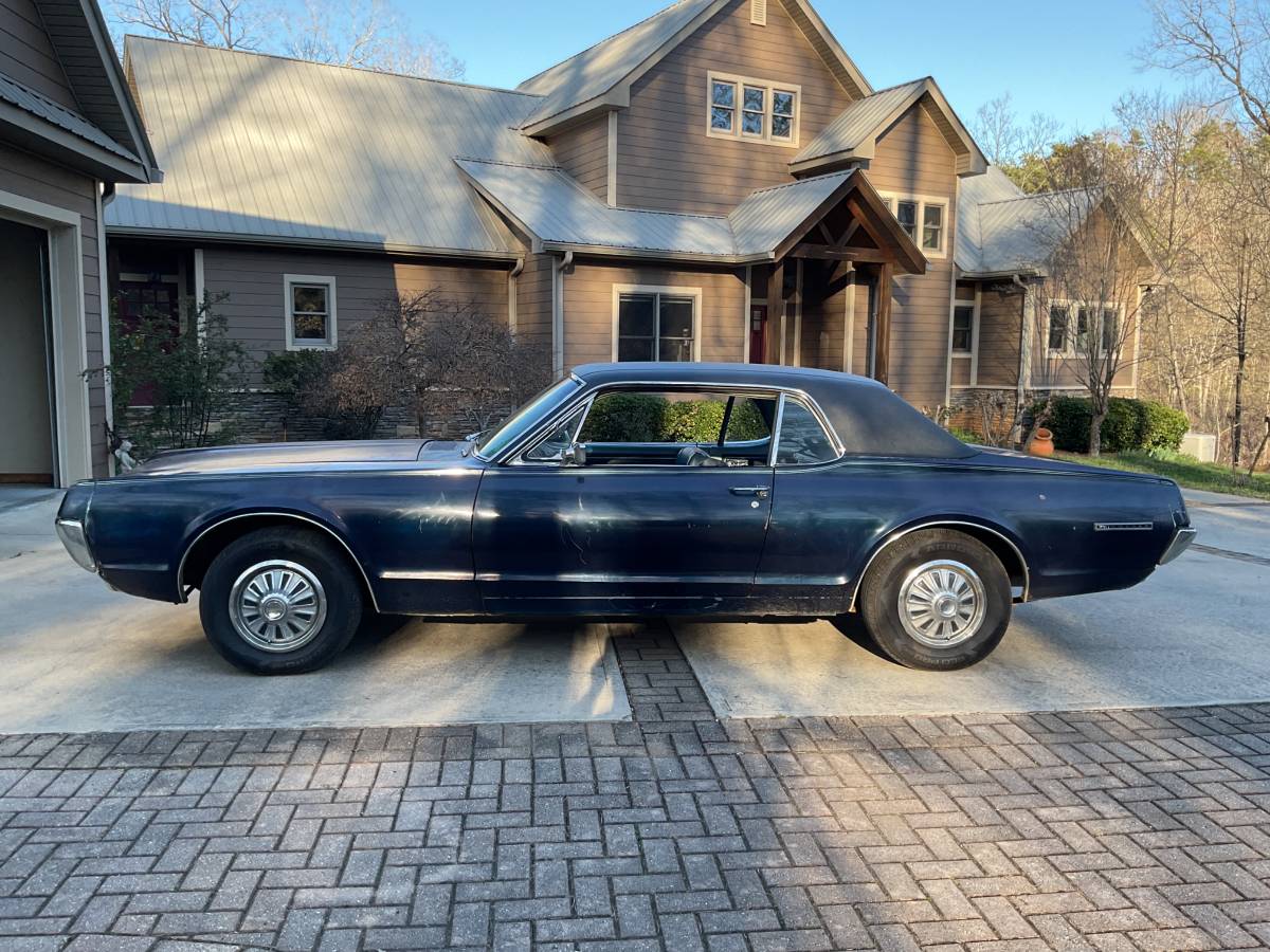 Mercury-Cougar-1967-blue-5