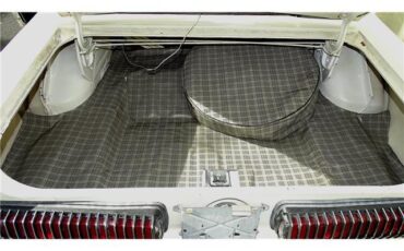 Mercury-Cougar-1967-coupe-21