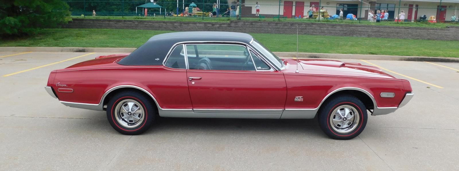 Mercury-Cougar-1968-coupe-12