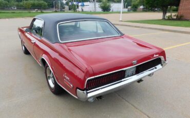 Mercury-Cougar-1968-coupe-15