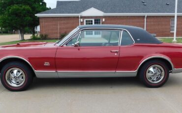 Mercury-Cougar-1968-coupe-16