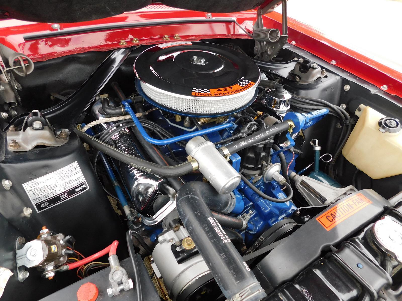Mercury-Cougar-1968-coupe-39
