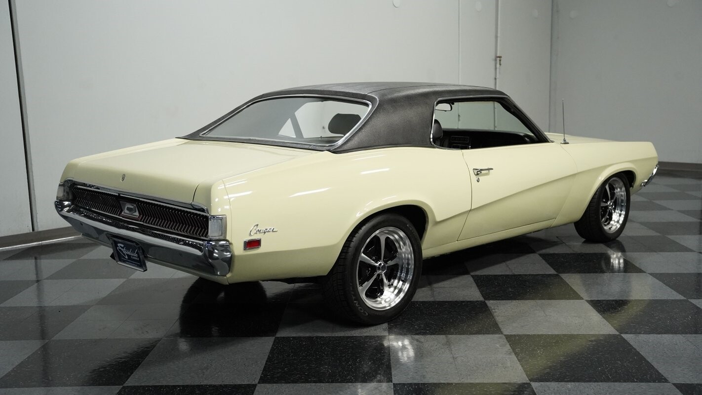 Mercury-Cougar-1969-Coupe-10