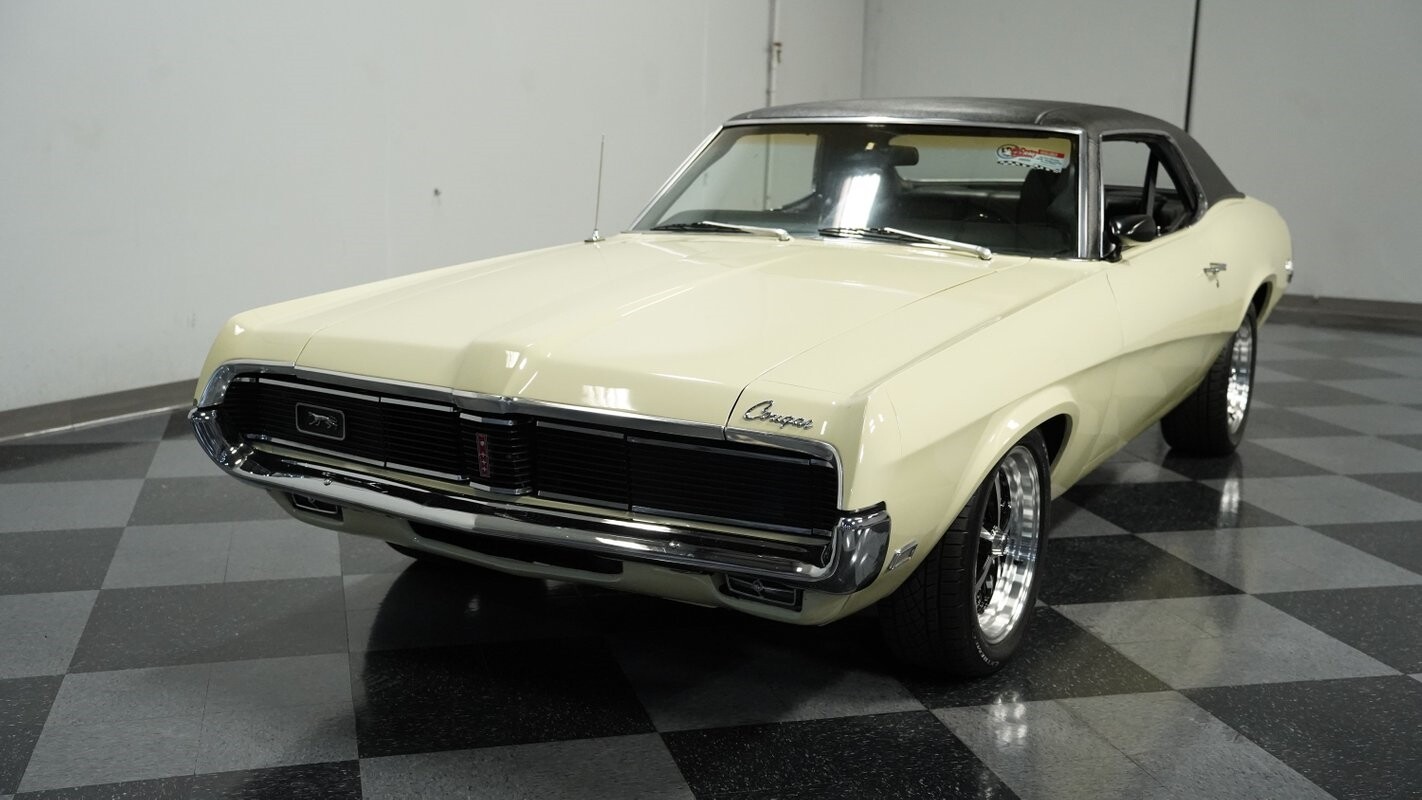 Mercury-Cougar-1969-Coupe-15