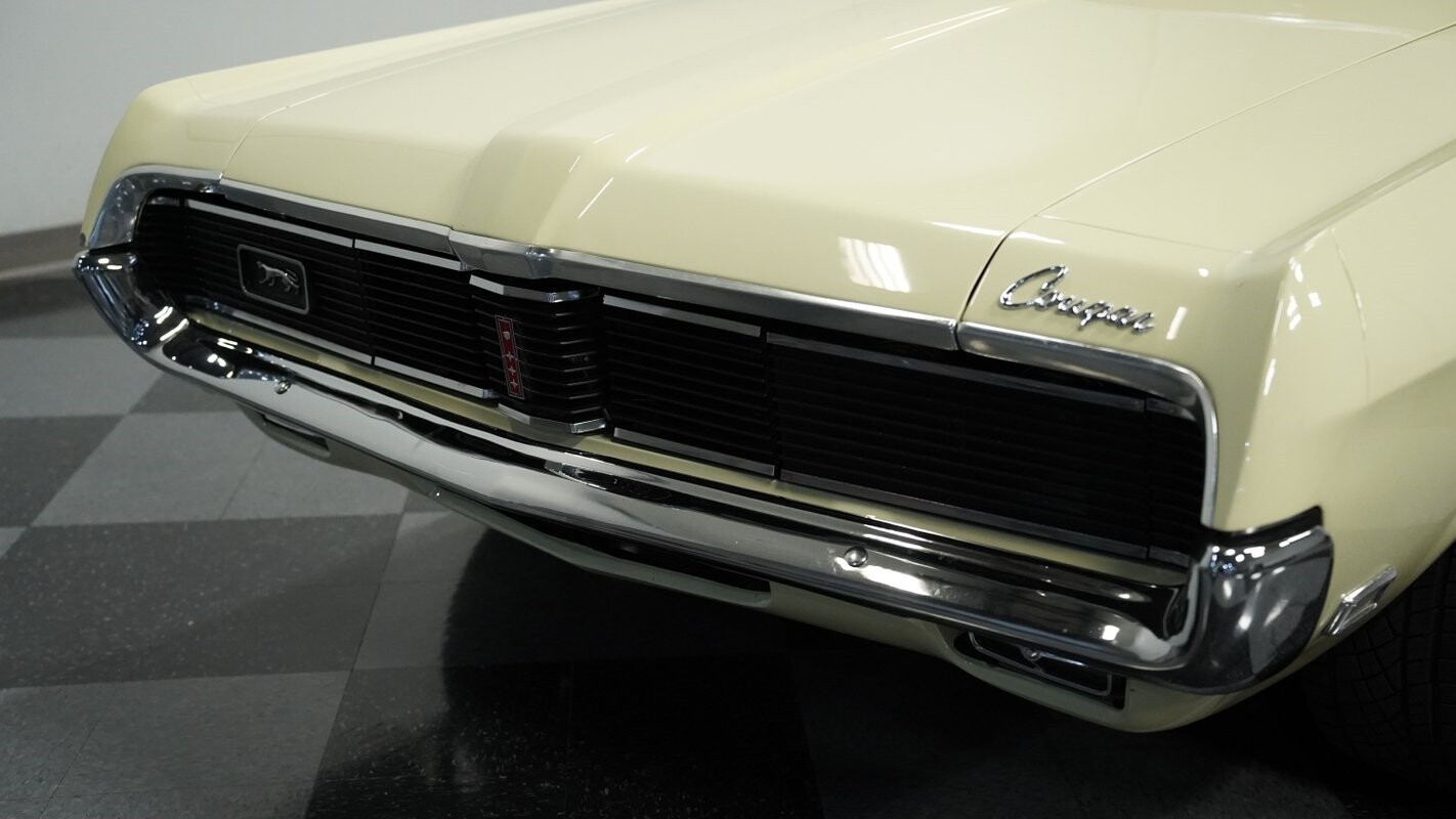 Mercury-Cougar-1969-Coupe-16