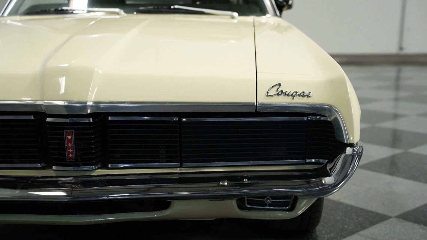 Mercury-Cougar-1969-Coupe-17