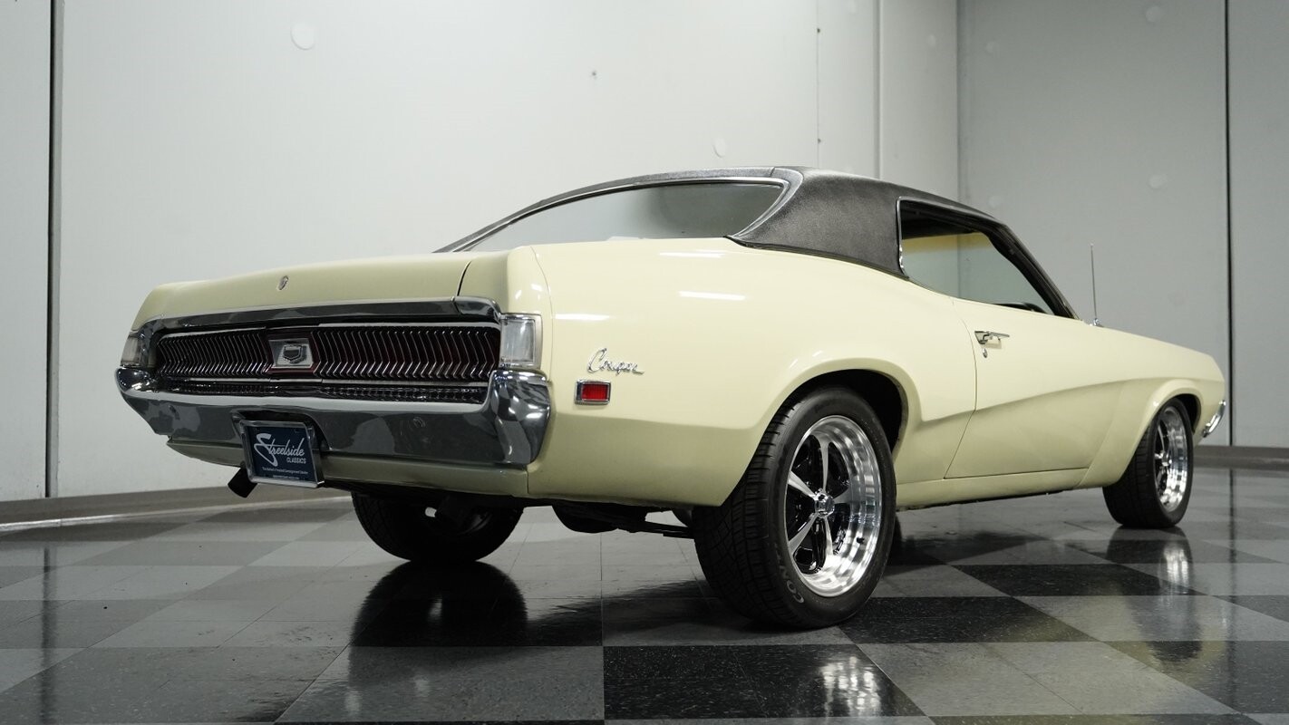 Mercury-Cougar-1969-Coupe-23