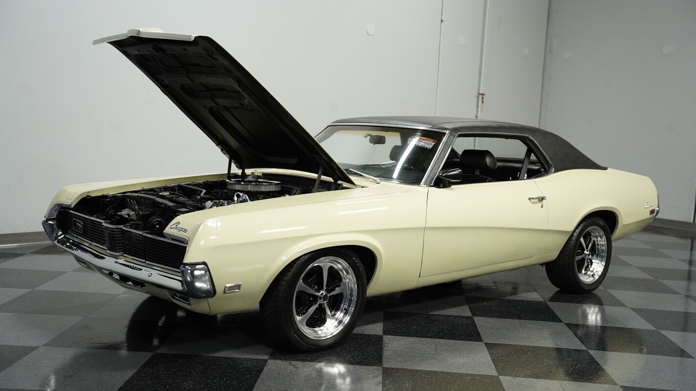 Mercury-Cougar-1969-Coupe-27