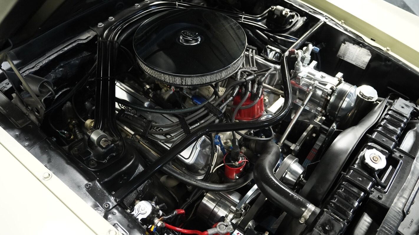 Mercury-Cougar-1969-Coupe-29