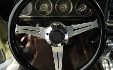 Mercury-Cougar-1969-Coupe-32