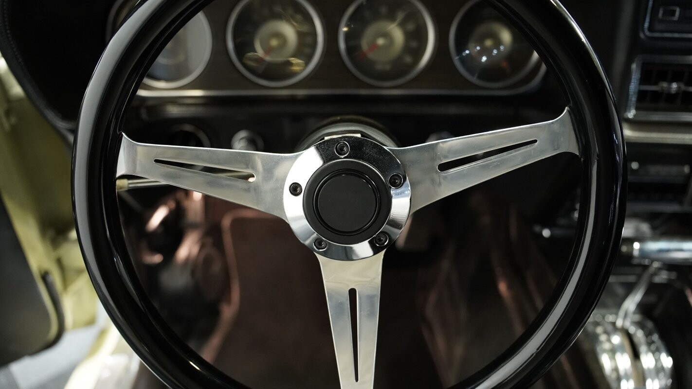 Mercury-Cougar-1969-Coupe-32