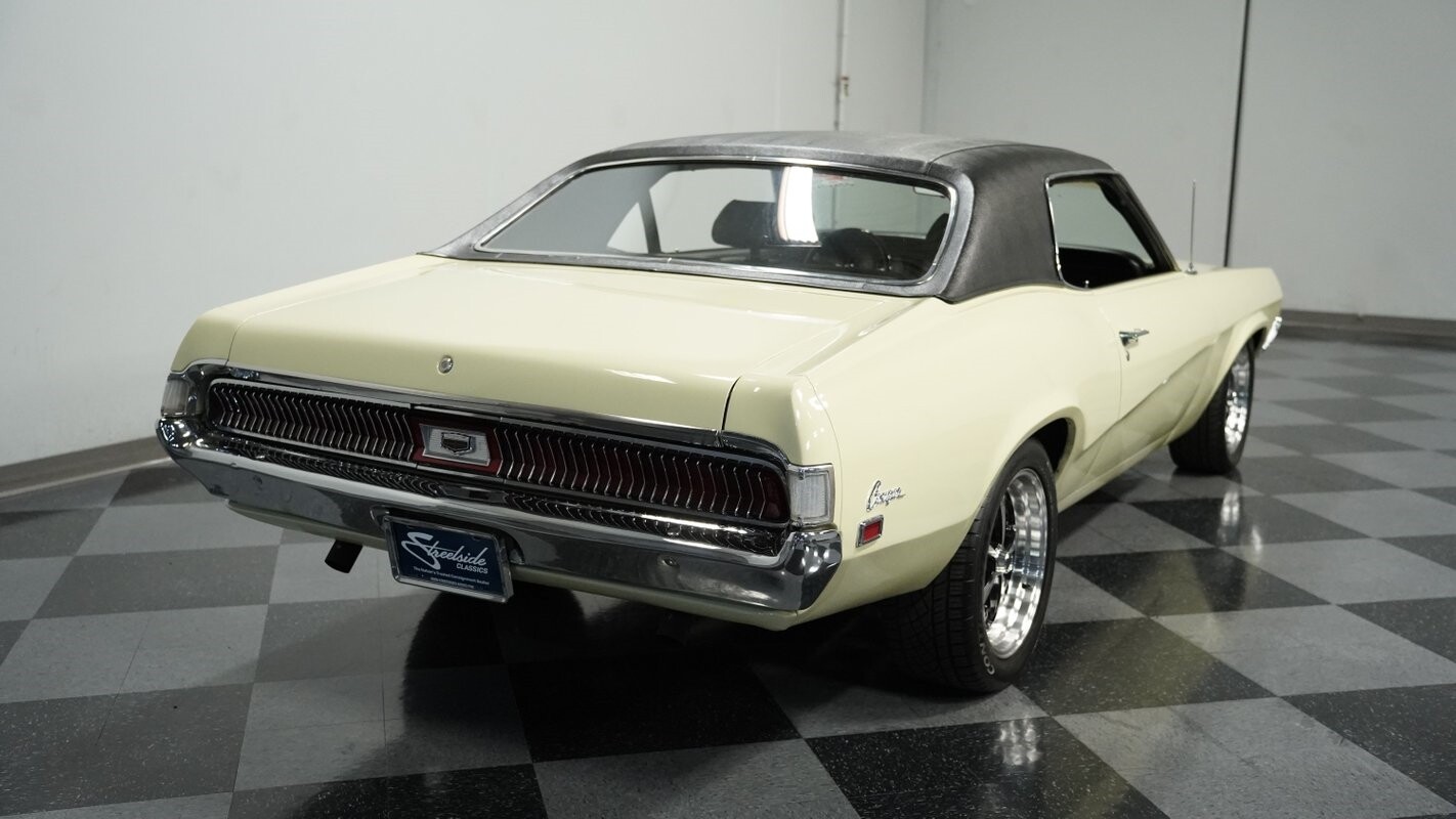Mercury-Cougar-1969-Coupe-9