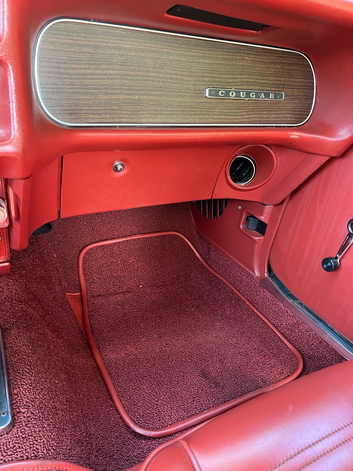 Mercury-Cougar-1970-Coupe-15