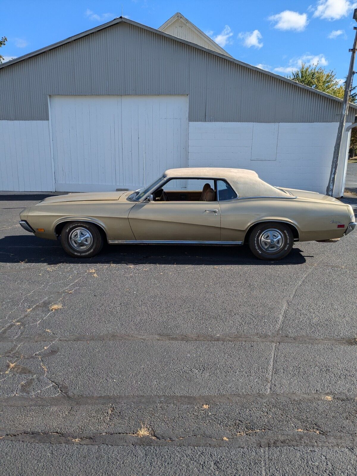 Mercury-Cougar-1970-Coupe-3