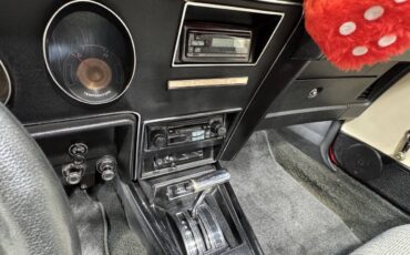 Mercury-Cougar-1973-Coupe-39